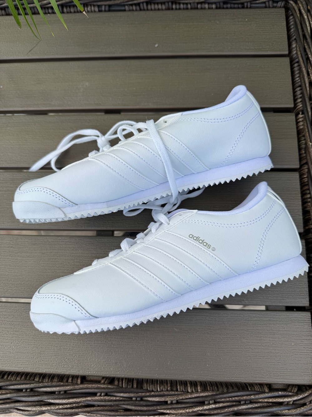 Adidas Women’s Neo Ortholite white sneakers NWOT Size 7 - Picture 3 of 7